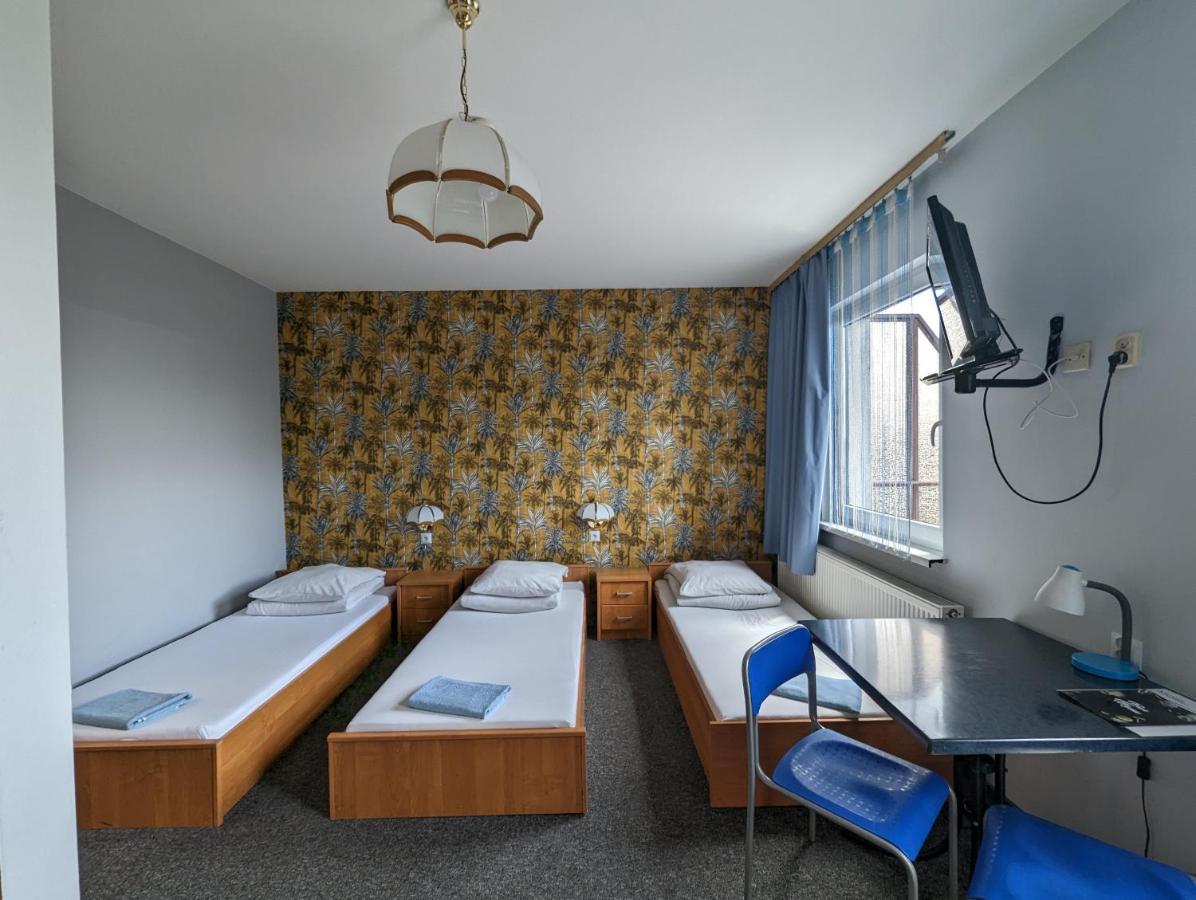 טרנובסקי גאורי Motel Drabek מראה חיצוני תמונה