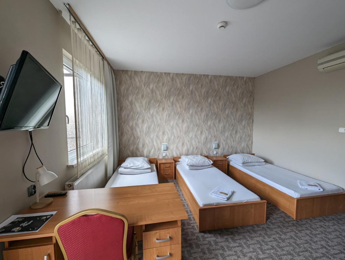 טרנובסקי גאורי Motel Drabek מראה חיצוני תמונה