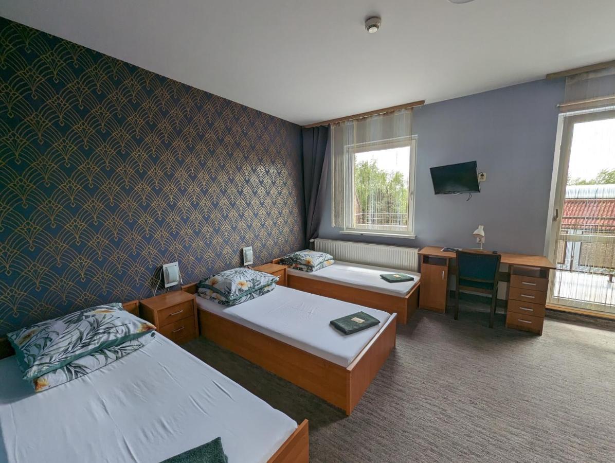 טרנובסקי גאורי Motel Drabek מראה חיצוני תמונה